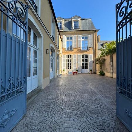 Le Henri II Hotel Le Mans Exterior photo